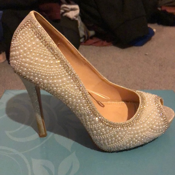 Prom/ Wedding Heels! - Picture 2 of 2